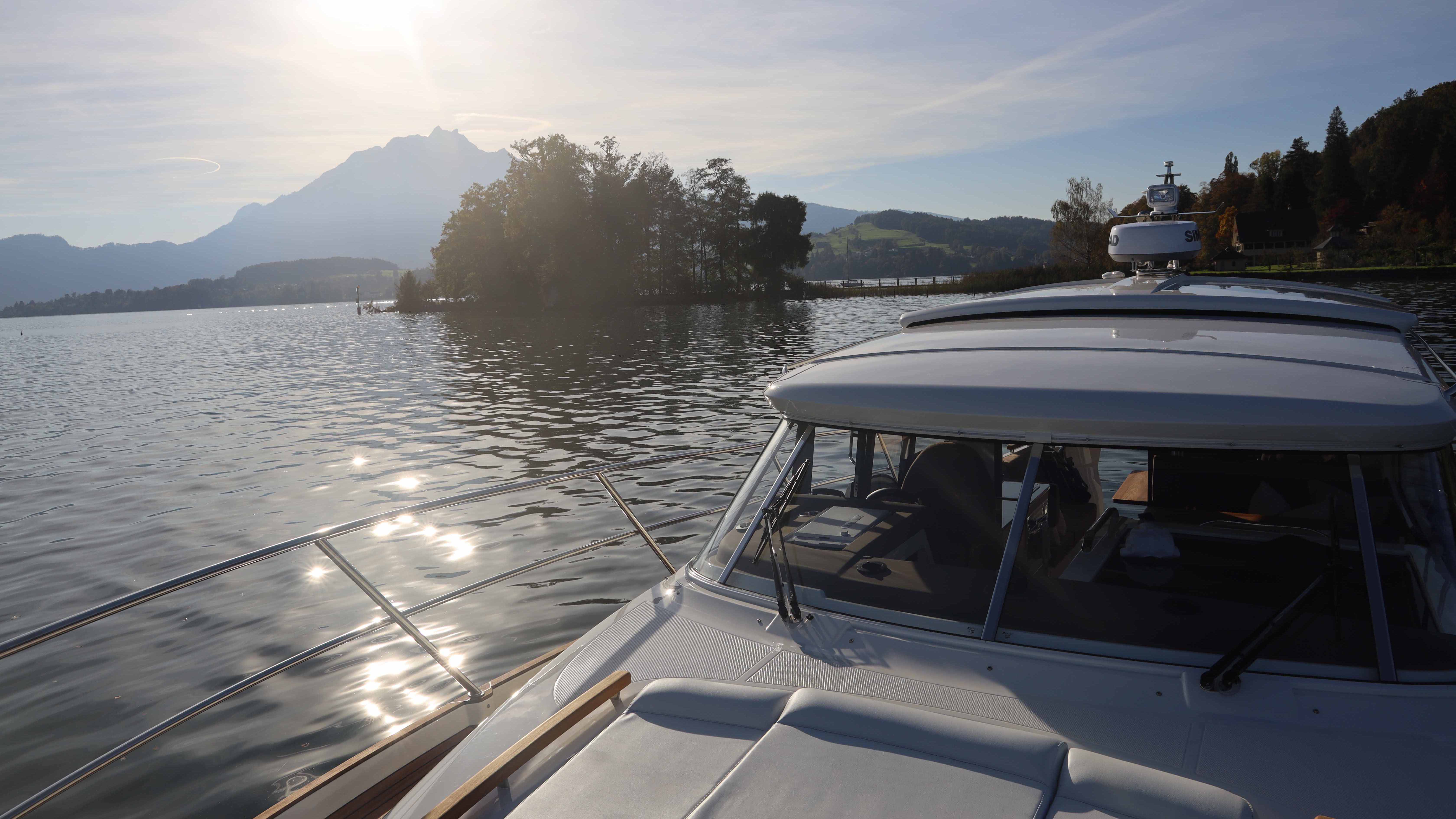 Schweiz Luzern Vierwaldstättersse Stimmungsfoto